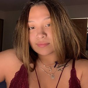 Meet your Posher, Christina